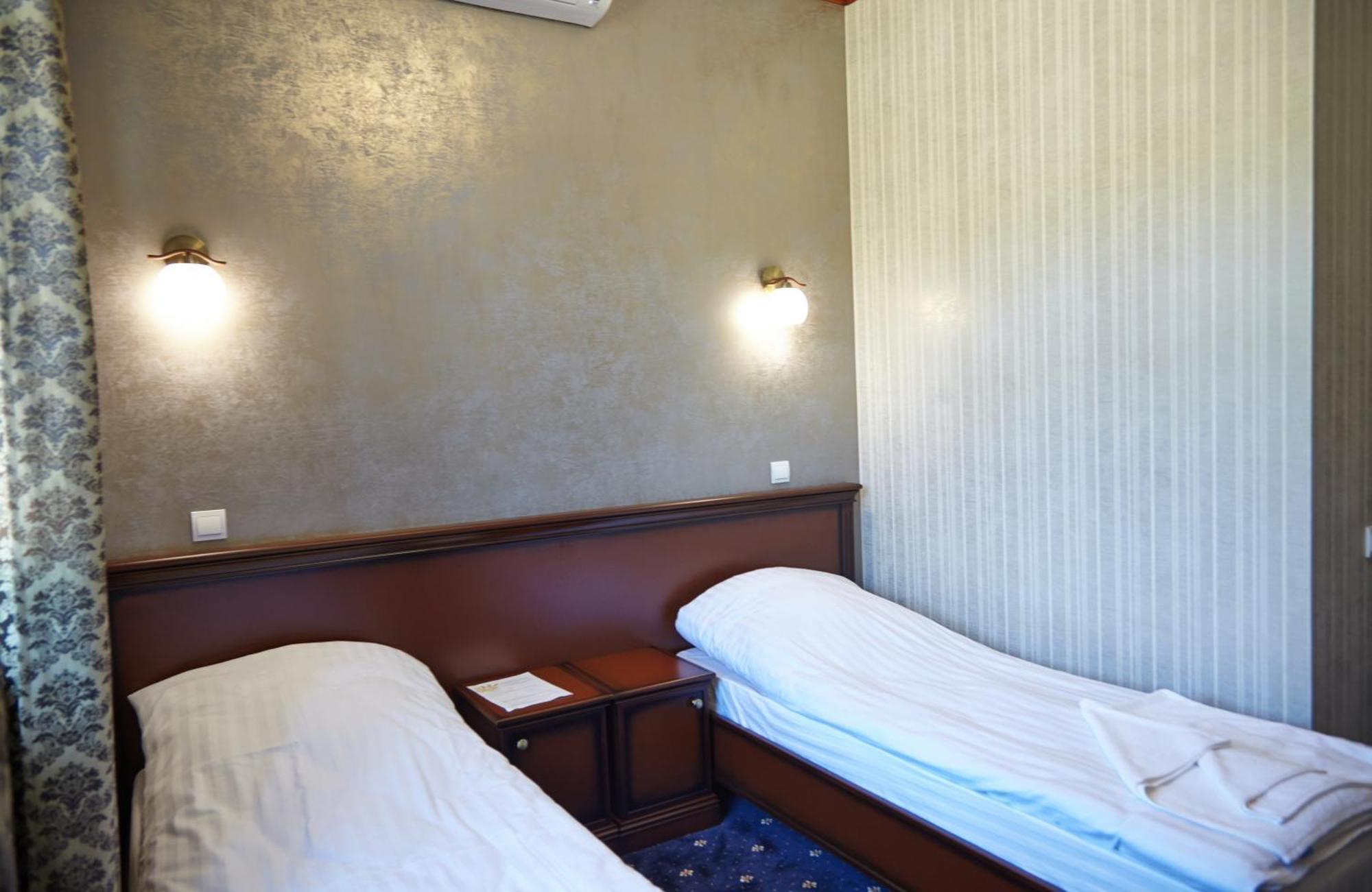 Carivka Hotel Quarto foto