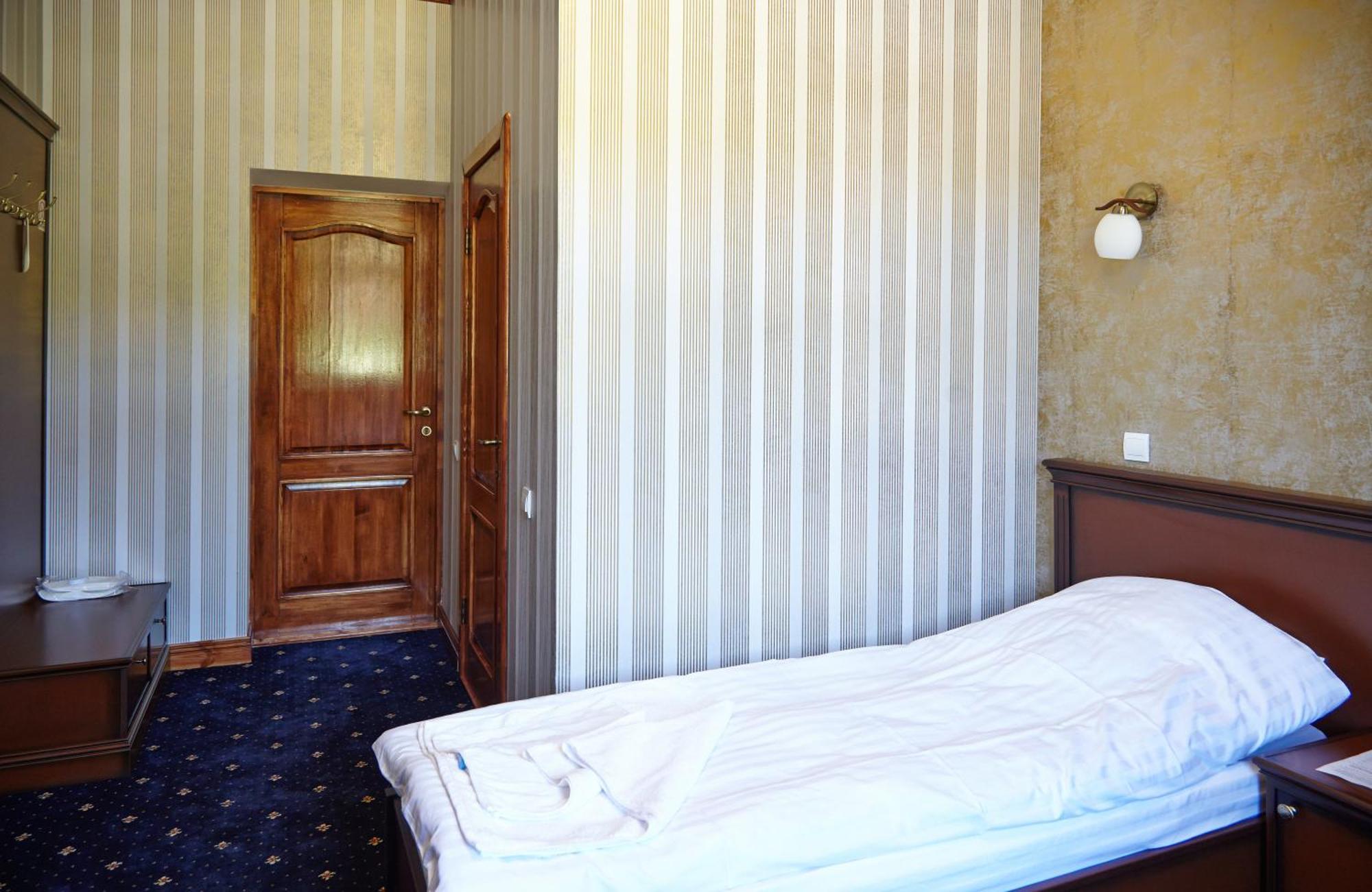 Carivka Hotel Quarto foto